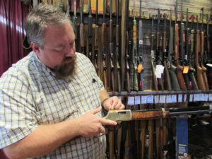Assisting gunowners